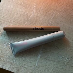 Rhode Peptide Lip Shape + Lip Treatment Bundle